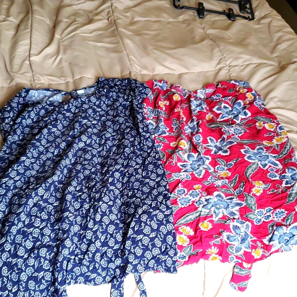 2 Maternity blouses